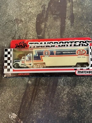 1991 Matchbox Super Star Transporters Richard Petty STP Race Team - Image 1 of 3