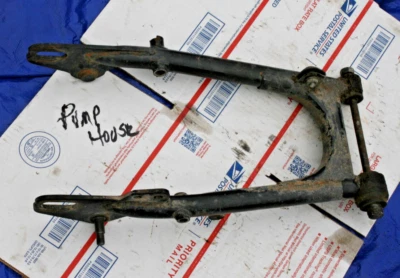 Suzuki TC 1973-75 100 cc OEM brazo oscilante con perno/vin # TC100-15771 Foto 1 de 2