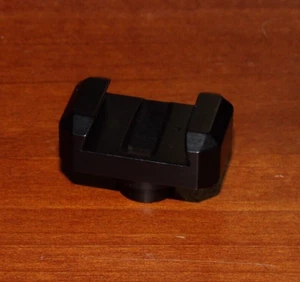 Neue untere Halterung/Halterung - RECHTSHÄNDER Mathews abnehmbar niedriger Pro Köcher - abnehmbar - Bild 1 von 3