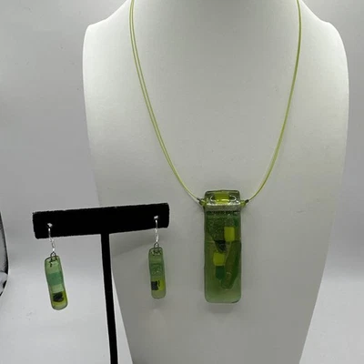 Conjunto de colar e brincos de vidro dicróico fundido Momo Glassworks prata esterlina 17"" - Imagem 1 de 4