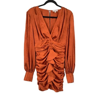 Vestido Ronny Kobo Carissa acanalado floral jacquard mini marrón mediano M  Foto 1 de 3