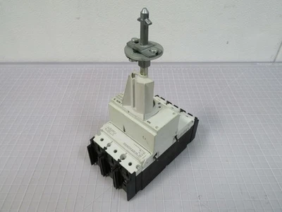 MOELLER NZM 1 1-160 DISYUNTOR 160 AMP T181149 Foto 1 de 4