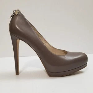 Zapatos de tacón Michael Kors Hamilton plataforma de cuero gris topo cierre plateado talla 8 - Imagen 1 de 14