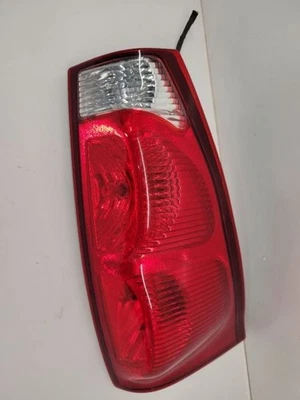 Luz trasera izquierda conductor Chevrolet Avalanche 1500 LH 2002-2006 15771437 Foto 1 de 4