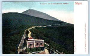 NAPOLI Il Vesuvio con la nuova ferrovia elettrica ITALY Postcard - Picture 1 of 2