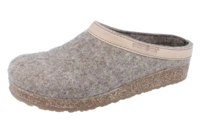 HAFLINGER Grizzly Torben Damen Hausschuhe Clog beige torf/Wollfilz