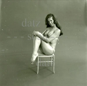 1960s Photo-sexy brunette pinup girl-cheesecake t809857 - Picture 1 of 1