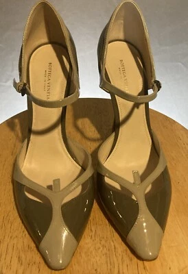 Zapatos de salón Bottega Veneta en verde militar y gris talla 37,5 EE. UU. talla 7,5 Foto 1 de 4