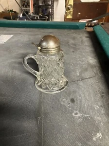 VINTAGE/ANTIQUE CLEAR PRESSED GLASS SYRUP DISPENSER W/METAL HINGED LID/SPOUT - Picture 1 of 3