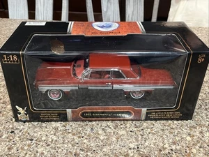 ROAD SIGNATURE LUCKY DIECAST 1/18 1962 OLDSMOBILE STARFIRE! GARNET! NEW IN BOX! - Picture 1 of 9