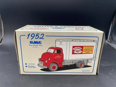 1994 First Gear 1952 GMC True Value Dry Goods Delivery Van 1/34 Diecast - Image 1 of 4