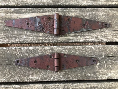 Set of 2 Vintage Heavy Duty Steel Strap Hinges 16" & 12" Red - Image 1 of 4