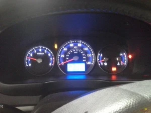 Hyundai Santa Fe 2011 velocímetro cuadro de instrumentos indicadores - Imagen 1 de 11