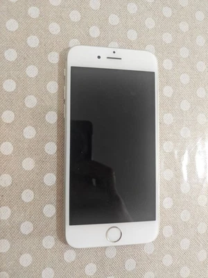 Apple iPhone 6 A1586 Bianco Argento Silver 3666 - Immagine 1 di 4