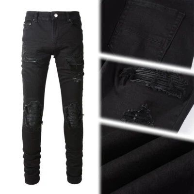 Jeans masculino skinny stretch preto com remendos de joelho de motociclista e detalhes desgastados - Imagem 1 de 4