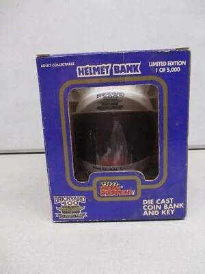 Banco de casco Racing Champions Brickyard 400 1994 Foto 1 de 2