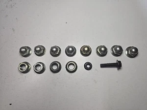 Suzuki GSX-R750 Slingshot 1988 - 1989 Cylinder Head Nuts - Picture 1 of 3