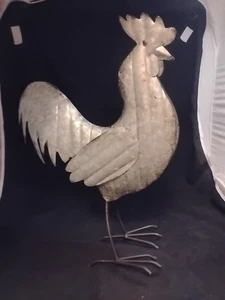 Rooster metal hen bird standing home decor - Picture 1 of 5