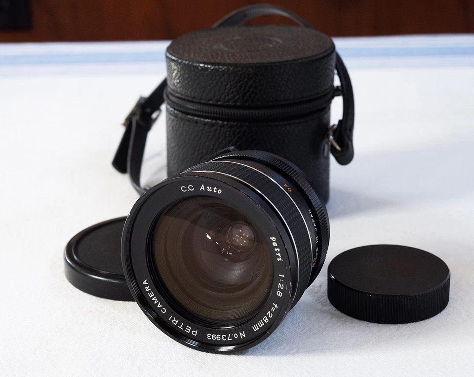 Lente Gran Angular Petri 28mm Rara - Marco Completo M42 Pentax Montaje Rosca MIJ COMO NUEVA Foto 1 de 4