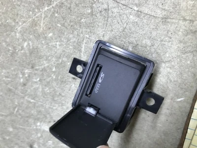 Слот для SD-карты 17 18 19 Infiniti QX30  - Изображение 1 из 2