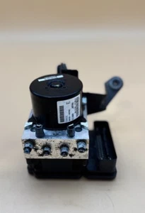 Mazda 3 ABS Anti-Lock Brake Pump Assembly 2012-2013 BFD2-437AZ - Picture 1 of 6