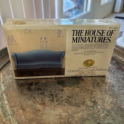 Диван House Of Miniatures Chippendale 40015 в коробке - Изображение 1 из 4
