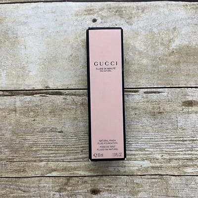 GUCCI Natural Finish Fluid Foundation in Medium 3700 - Image 1 of 2