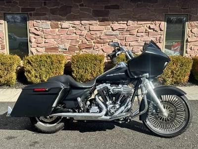 2016 Harley-Davidson Touring Custom Vehicle Operations Touring Bagger Custom - Image 1 of 4