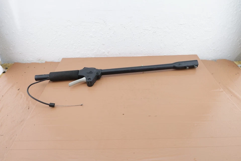 Homelite UT33650A String Trimmer OEM Driveshaft / Trigger Handle - Image 1 of 4