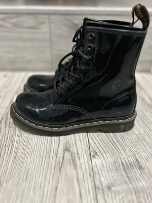 Dr. Martens Boots Women's US 7 11821 Black Patent Leather Combat Boots - Image 1 of 4