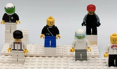 Vintage LEGO Minifigure Lot of 6 – Police, Space, City, Classic Town Tuxedo - Image 1 of 4