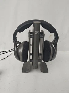 Sennheiser HDR 180 Wireless Headphones with TR 180 Transmitter Base with Charger - Picture 1 of 4