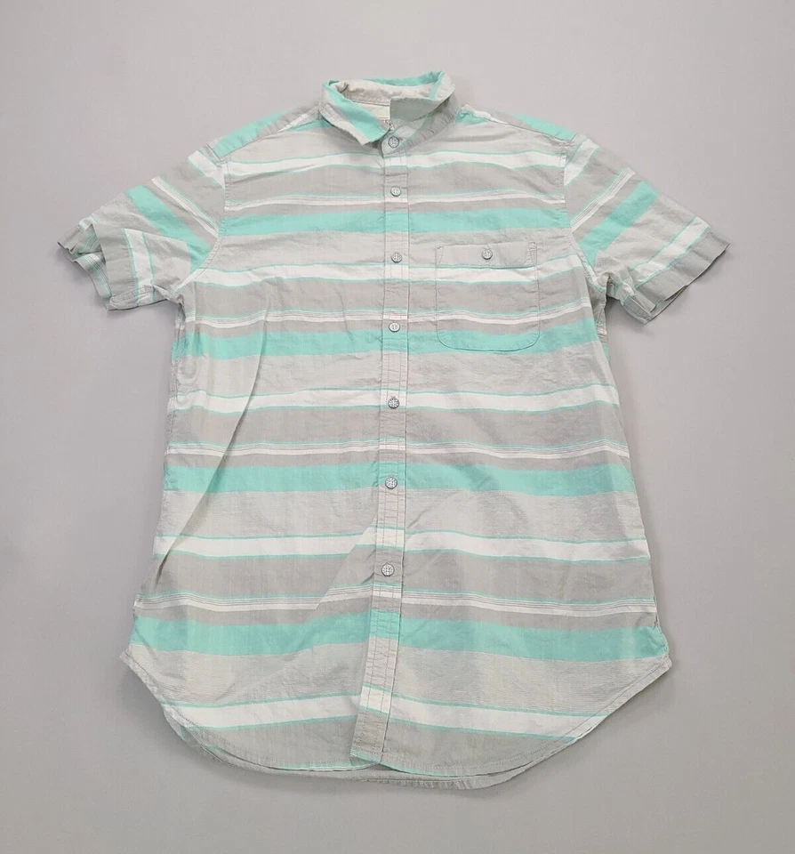 Free Planet Shirt Mens Medium Gray Button Up Casual Comfort Outdoors - Image 1 of 4