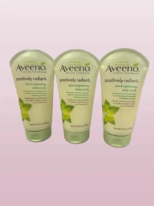 NEUTROGENA POSITIVELY RADIANT SKIN BRIGHTENING DAILY SCRUB 5 OZ 3 PC - Picture 1 of 1