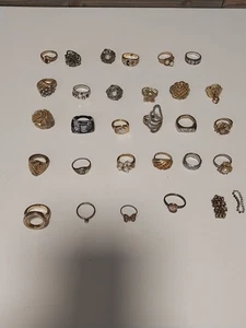 Sortiment 30 Vintage Trachtenschmuck Ringe - Bild 1 von 10