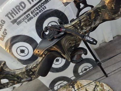 Arco compuesto American Eagle 70# con extras Foto 1 de 4