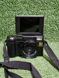 Digital Camera UHD 2.7k Flip Selfie Screen 4X Zoom / 24MP/32Gb SD Card Working  - Picture 1 of 11
