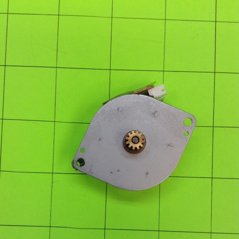 Xerox Documate 510 Scanner Motor M42SP-4N 065-0064-0 Y5826 Mitsumi - Image 1 of 4