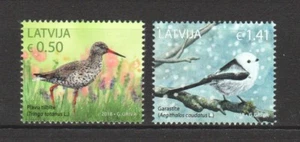 LATVIA 2018 BIRDS (LONG-TAILED BUSHTIT & COMMON REDSHANK) COMP. SET OF 2 STAMPS - Picture 1 of 3