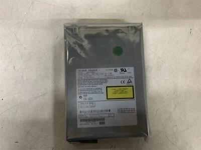 Dell CDR-1800A 81106 Internal CD-ROM Reader Drive - Image 1 of 3