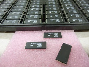 3 Stück M28F101-120N1 | 1 Mb (128K x 8) FLASH MEMORY | 120ns | TSOP32 | STM - Picture 1 of 6