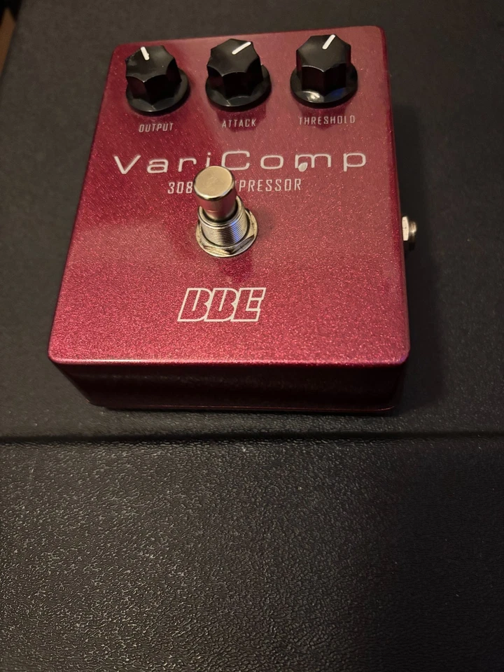 Compresor Varicomp BBE Sound VC-3080 Pedal de efectos raros + caja y fuente de alimentación Foto 1 de 4