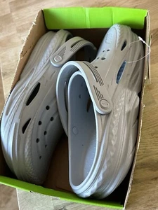 NWT CROCS OFF GRID CLOG UNISEX MENS 11 BOX No Lid - Picture 1 of 8