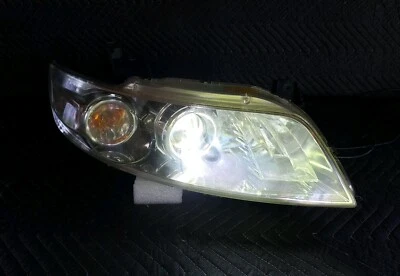 Faro AFS de xenón Infiniti FX35 FX45 2003-08 genuino derecho (lado del pasajero) Foto 1 de 4