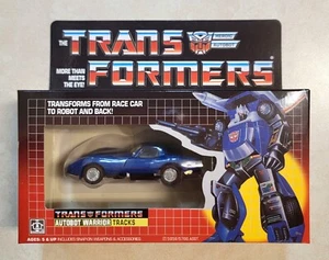 TRANSFORMERS G1 TRACKS US SELLER MISB RARE! AUTOBOT CAR TOY ROBOT - Picture 1 of 3