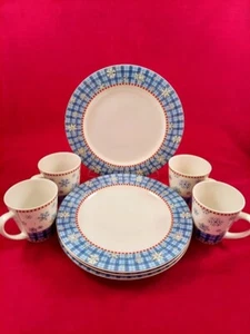 Sakura Debbie Mumm Snowflake Set of 4 Dinner Plates & 4 Mugs Christmas Blue Red - Picture 1 of 9