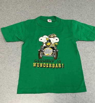 Camisa De Colección Años 80 Snoopy “¡Alemania Es Maravillosa!” Verde Esmeralda—Mediana Juvenil Foto 1 de 4