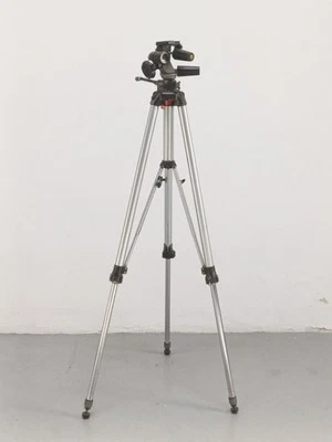 CAVALLETTO MANFROTTO 058 - Completo di testa #160 a tre vie - Immagine 1 di 4