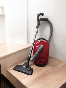 Aspiradora Miele Classic C1 PowerLine - Imagen 1 de 11