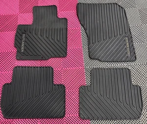 2014-2020 MITSUBISHI OUTLANDER OEM BLACK RUBBER FULL MAT PART NUMBER: MZ314739 - Bild 1 von 10